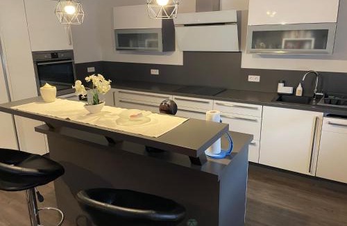 Neuenstein Apartamento | Moderne Erdgeschosswohnung