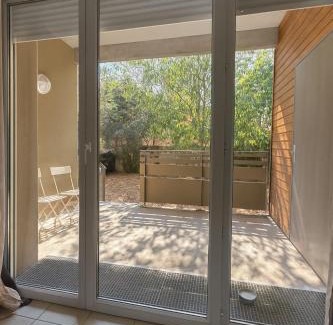 Fenouillet Apartamento | Moderne et paisible maisonette avec jardin