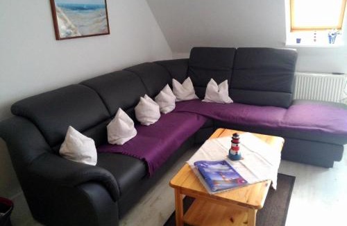 Friedrichskoog-Spitze Apartamento | Moderne Ferienwohnung mit Balkon in Strandnähe