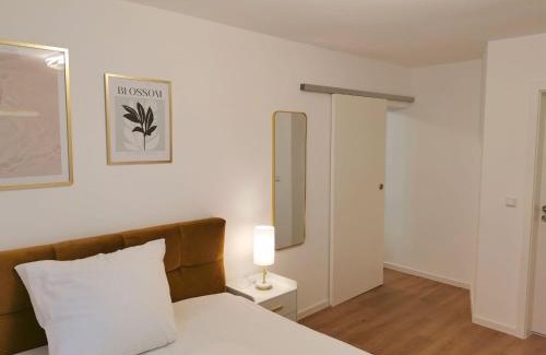 Western Ring Area Apartamento | Moderne Ferienwohnung - zentral und komfortabel