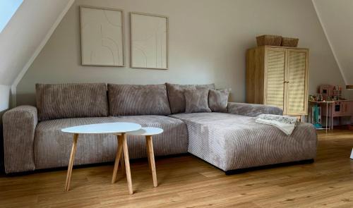 Lauenburg Apartamento | Moderne Ferienwohnung für Urlauber und Monteure