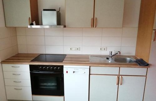Zirndorf Apartamento | Moderne ganze Ferienwohnung 1km zum FunPark und nur 15 Minuten nach Nürnberg