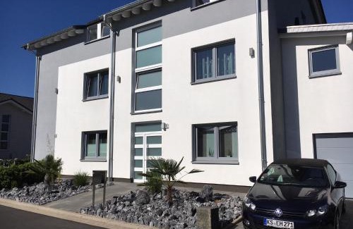 Waldau Apartamento | Moderne Neubau Ferienwohnung