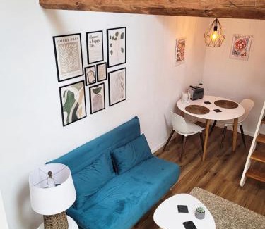 Ostenfeld Apartamento | Modernes 1-Zimmer-Apartment mit Galerie-Schlafkoje im skandinavischen Stil