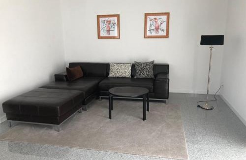 Seelhorst Apartamento | Modernes Stadthaus 100qm Parkplatz Bad&Dusche Küche