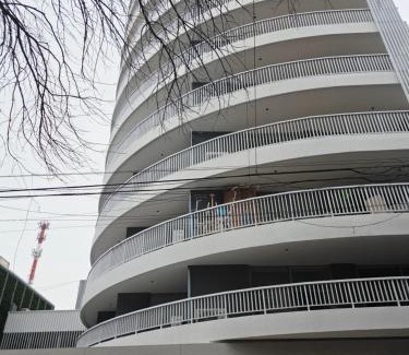 Constitución Apartamento | Moderno departamento seguridad 24hs pileta gym Centro