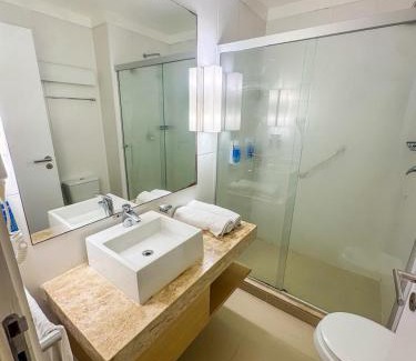 Pompeia Apartamento | Moderno Flat no Gonzaga na quadra da Praia