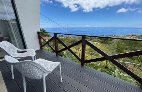 Estreito da Calheta Casa | ModuLAR