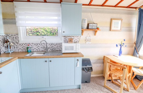 Anderby Creek Cabaña | Moggs Retreat