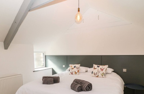 Ivybridge Cabaña | MOLLYS BARN, pet friendly, character holiday cottage in Ivybridge