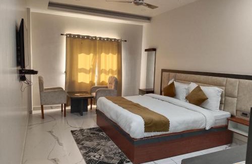 Khunti Hotel | MOMENTS RESORT