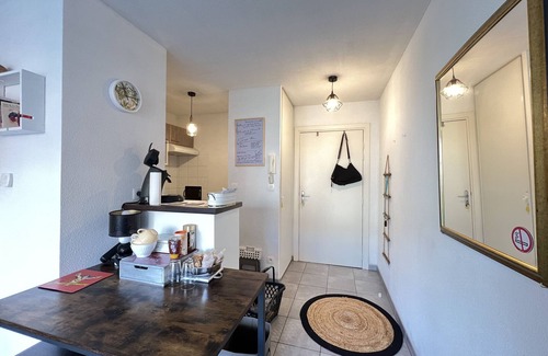 Colomiers Apartamento | Mon Cocon Occitan - 2p - Wifi/Parking