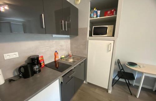 Plantieres Queuleu Apartamento | Mon Paisible Rez de chaussé Metz Wifi Parking Un-Séjour-à-Part