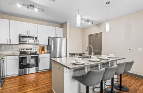 Florida Central Atlantic Coast Apartamento | Monarch Apartments 15m to Parks, Pet Friendly, Free Parking by Heavenly Homes