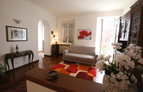 Monforte d'Alba Apartamento | monforte view apartment