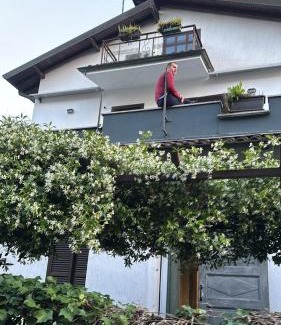 Villaggio degli Sposi Apartamento | Monolocale, 10' dal centro, dall'aeroporto, con patio esterno