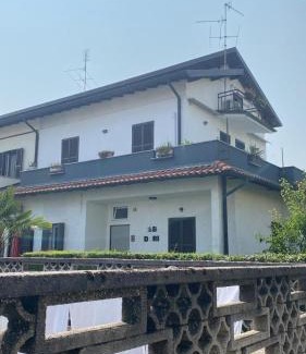 Villaggio degli Sposi Apartamento | Monolocale, 10' dal centro, dall'aeroporto, con patio esterno