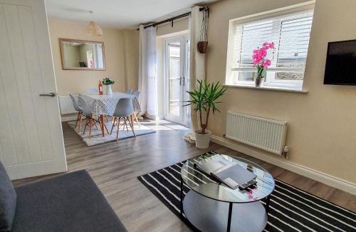 Braunton Casa | Mont Blanc House