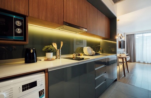 Huai Khwang Hotel | Montana Hotel & Residence