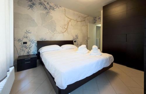 Mirandola Apartamento | Montanari Palace