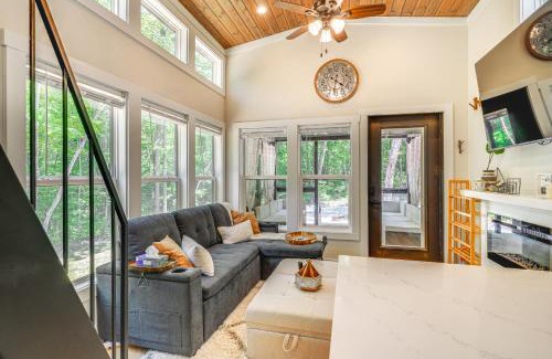 Monteagle Casa | Monteagle Cabin with Swim Spa, Sauna and Fire Pit!
