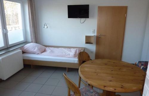 Kirchweyhe Apartamento | Monteurwohnung 2 Zimmer 5 Betten, Küche, Bad, Waschmaschine
