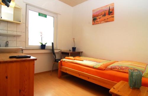 Eschweiler Casa | Monteurzimmer Krings Baptistastr 2a