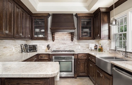 Central Oklahoma City Casa | Mensual 5 estrellas OKC / Nichols Hills Brand New Home