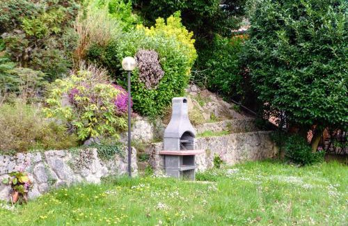 Montorfano Casa | Montorfano Garden & Lake View by Quokka 360 - Villa near Lake Como