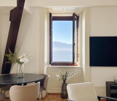 Montreux City Centre Apartamento | Montreux Riviera Suite Waterfront 3 Bedrooms Private Parking