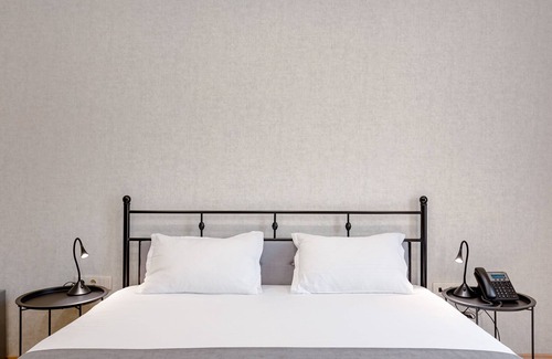 Chugureti Hotel | Monument1880