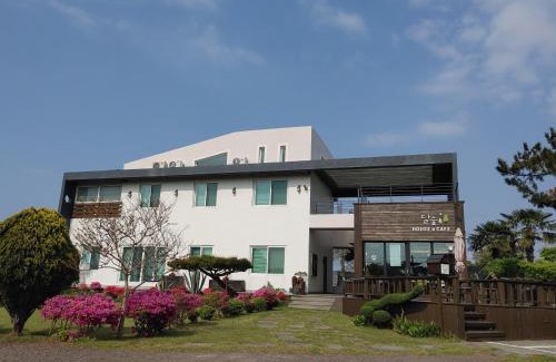 Hallim Casa | Moon Forest Guesthouse