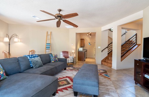 Hills at Las Estrellas Casa | Moon Shine Manor | Private Deck, Fireplace + Mountain View!