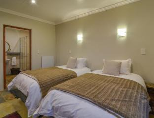 Greater Johannesburg Metropolitan Area Chalet De Esquí | Moonflower Cottages
