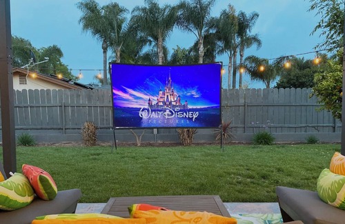Vista Casa | Moonlight Cinema - 15min to Beach