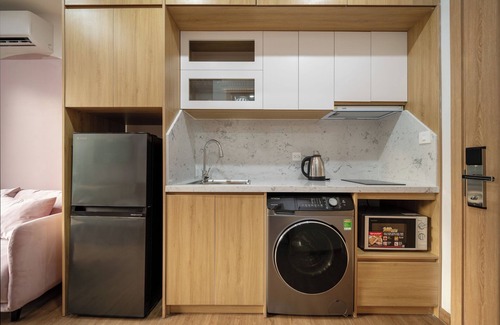 Quang An Apartamento | Moonlit Suites Hotel
