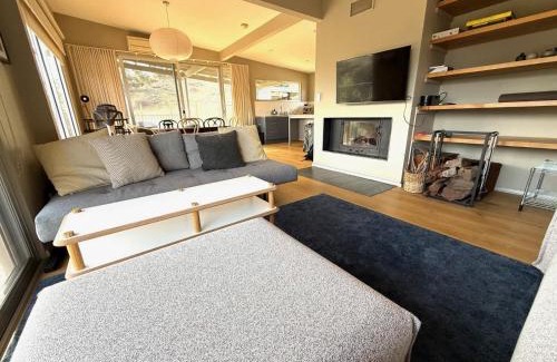 Harcourt North Casa | Moonrise Hill