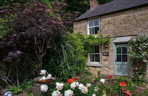 Pickering Cabaña | Moor View - sleeps 4 guests in 2 bedrooms