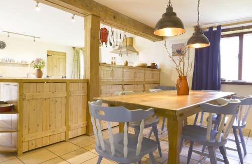 Sticklepath Casa | Moorhaven