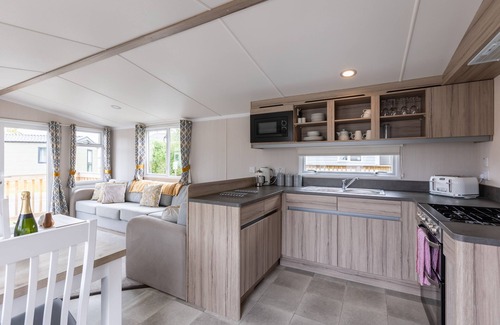Malton Cabina | Moorhen Lodge - Hot Tub
