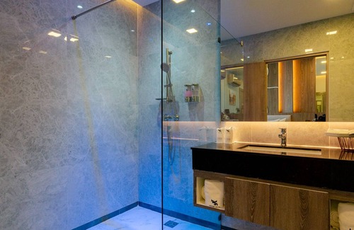 Chang Phueak Hotel | Moose Hotel