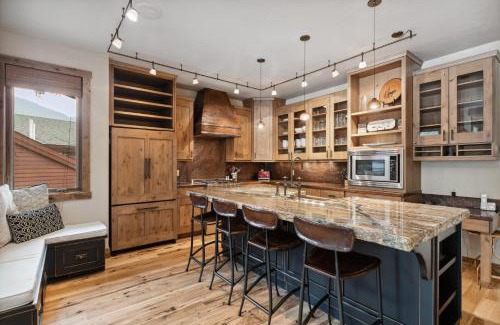 Whitefish Casa | Moose Jaw 34