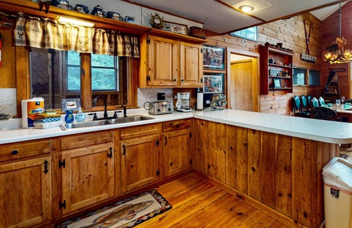 Beaver Cove Cabina | Moose Lane *Waterfront*ATV/Snowmobile Access*