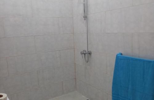 Agua Grande Cama Y Desayuno | Moradia Turística MJ ROOMS CITY
