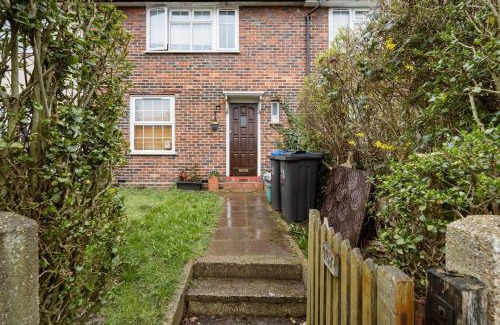 Merton Casa | Morden House