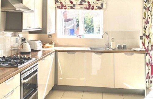 Oldbury Casa | More than just a bed!