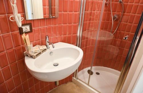 Civitanova Marche Casa | Moretti Village - SOPHIE ROOMS COUNTRY HOUSE