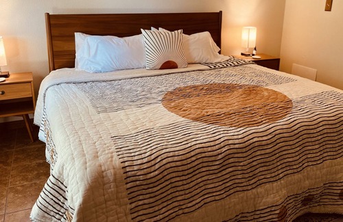 Morongo Valley Villa | Morongo Hideaway Villa | House and Casita | POOL | Views