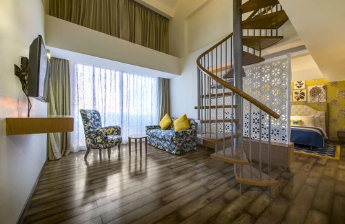 The Mall Road Hotel | Mosaic Mussoorie