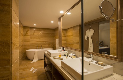 The Mall Road Hotel | Mosaic Mussoorie